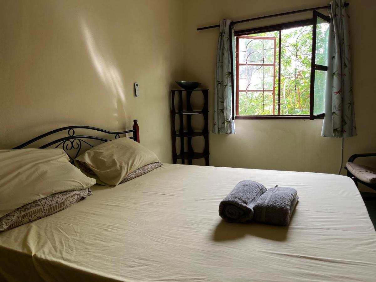 Boli Boli Guesthouse 세레쿤다 외부 사진