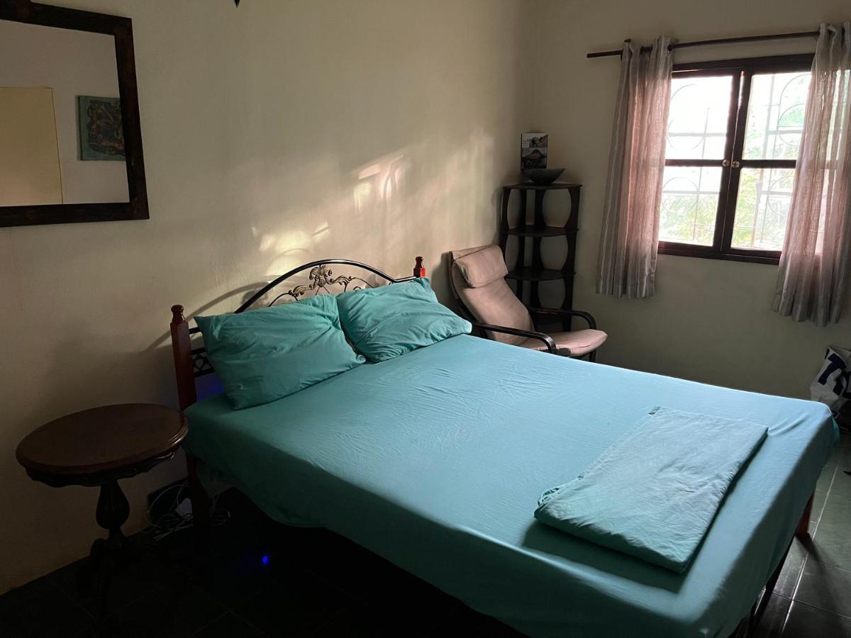 Boli Boli Guesthouse 세레쿤다 외부 사진