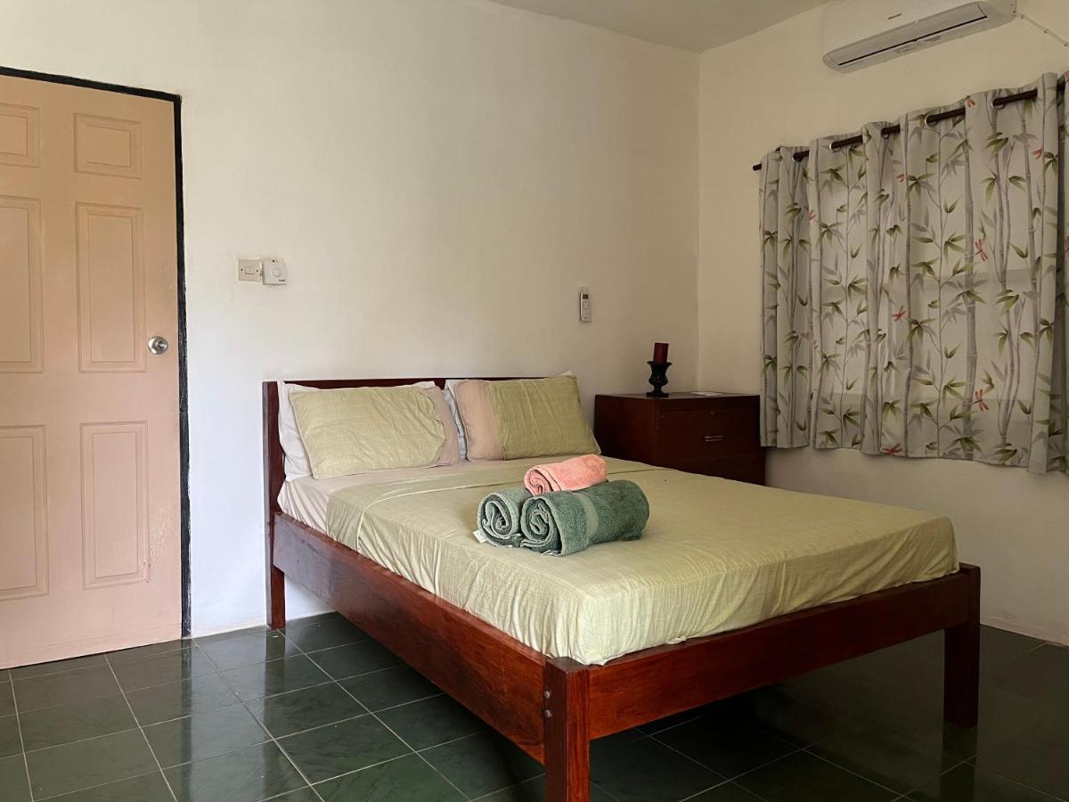Boli Boli Guesthouse 세레쿤다 외부 사진